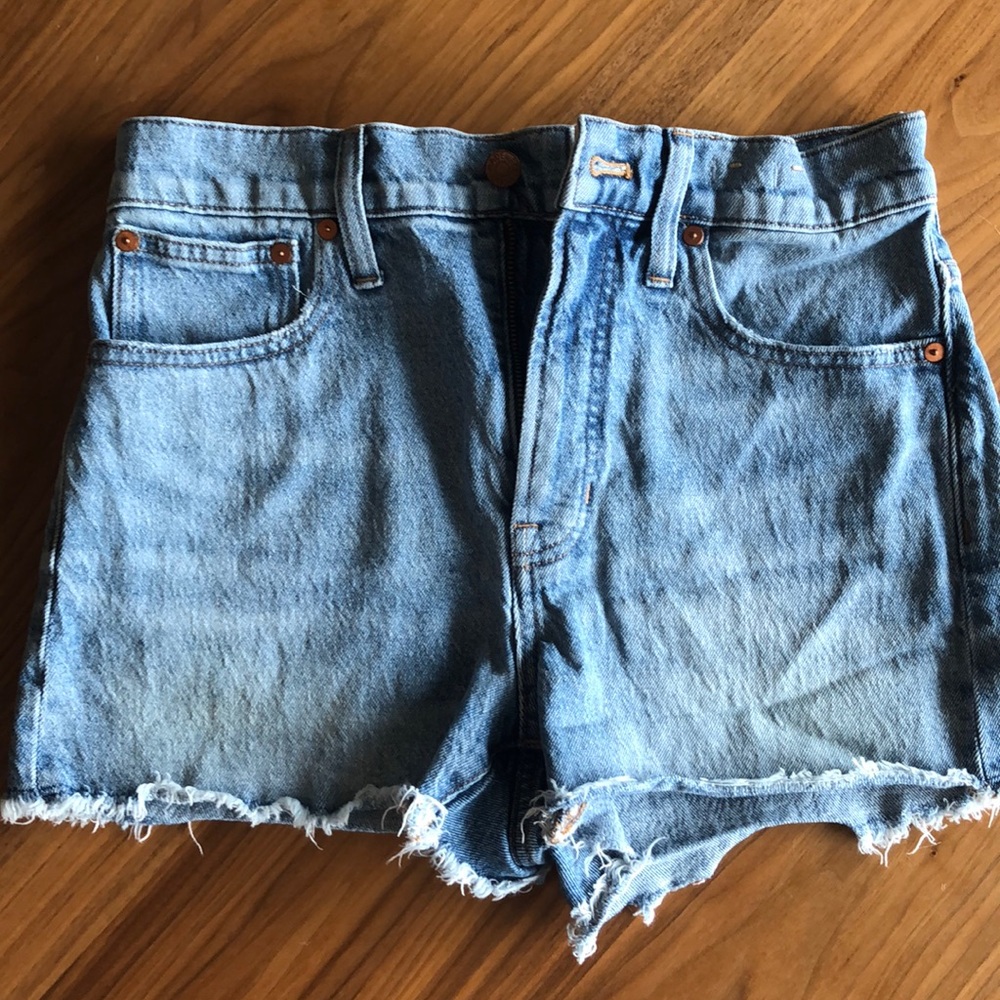 Madewell Perfect Jean Short, Size 27